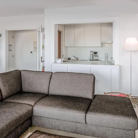 Apartment Zeewind 02,02 G Oostduinkerke